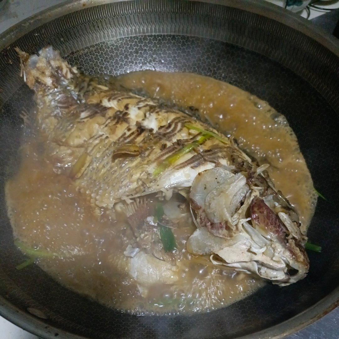 红烧罗非鱼