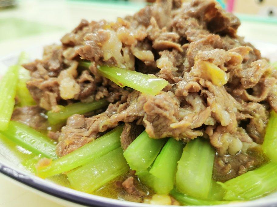 爆炒西芹羊肉