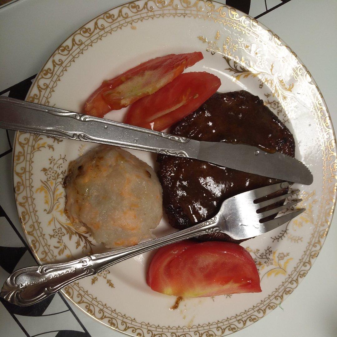 四分钟煎好一块鲜嫩多汁的牛排