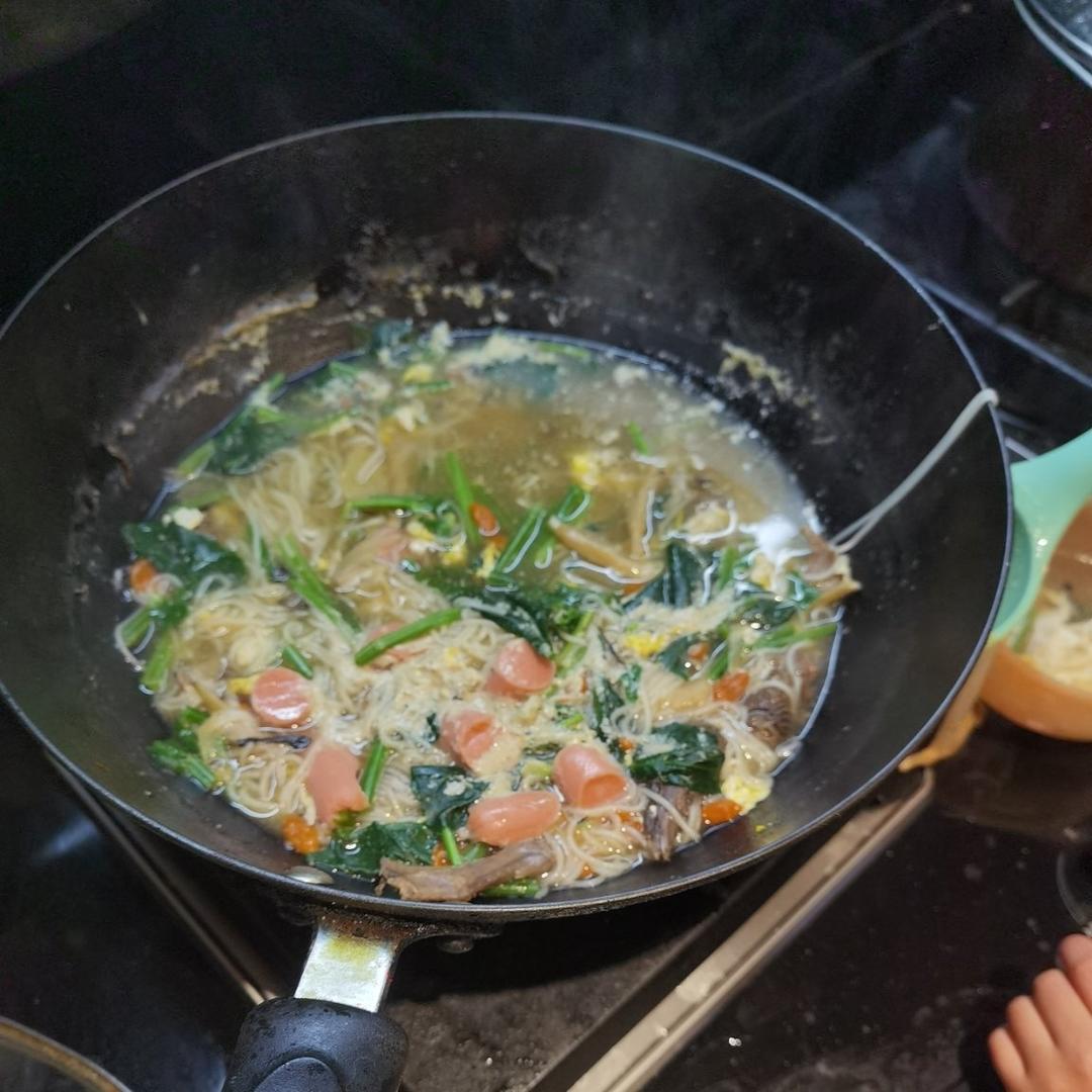 鸽子汤面