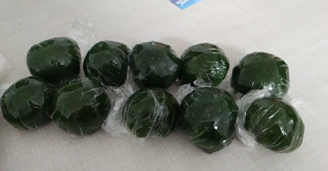 超好吃的网红咸蛋黄肉松青团