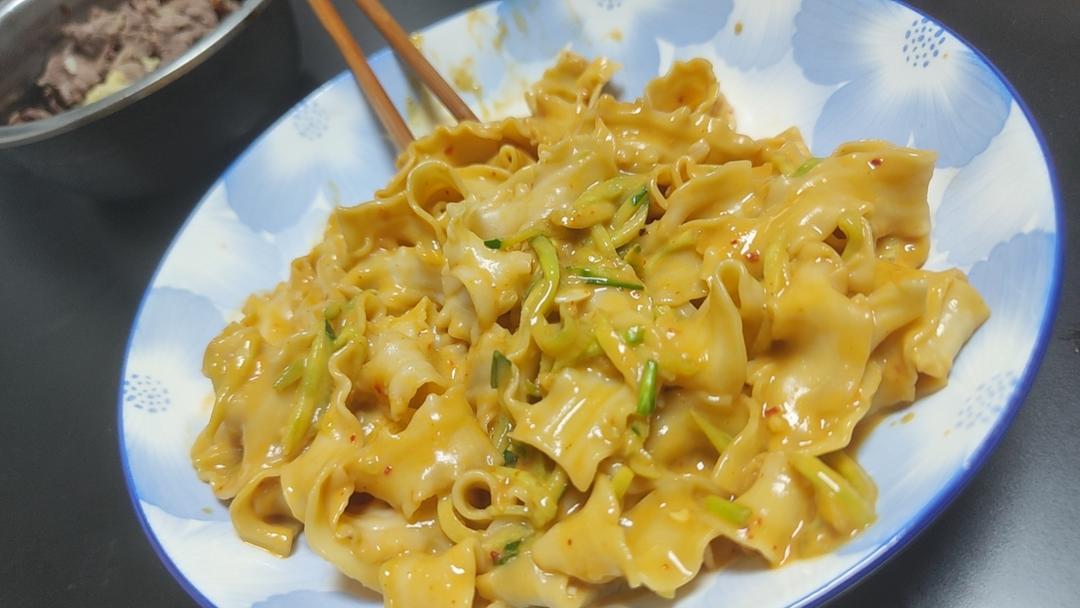 太香了 这个麻酱拌面我可以吃一辈子