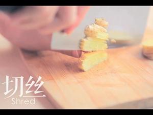 虾肥蟹黄砂锅粥「厨娘物语」的做法 步骤3