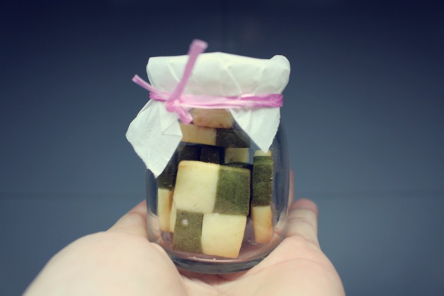 双色小棋格饼干