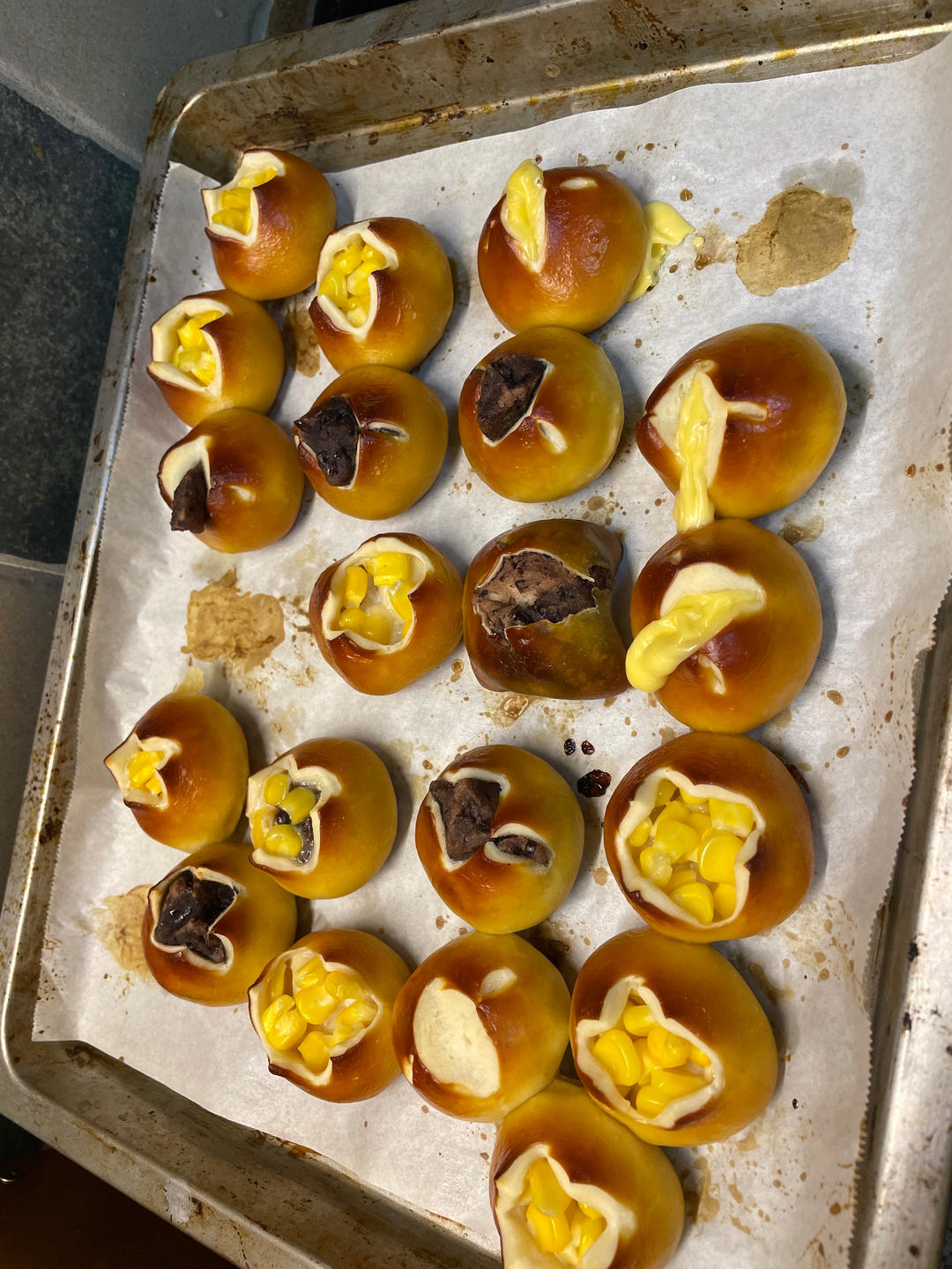 一口一个的奶酪小碱水球