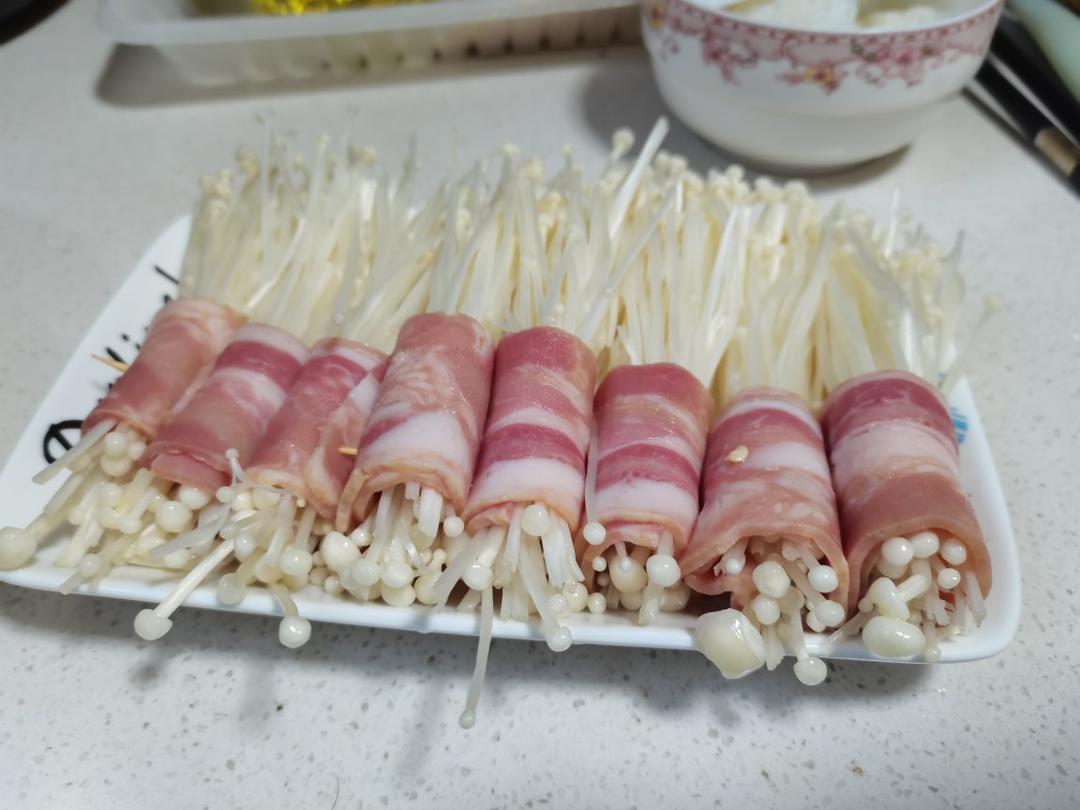 金针菇培根卷