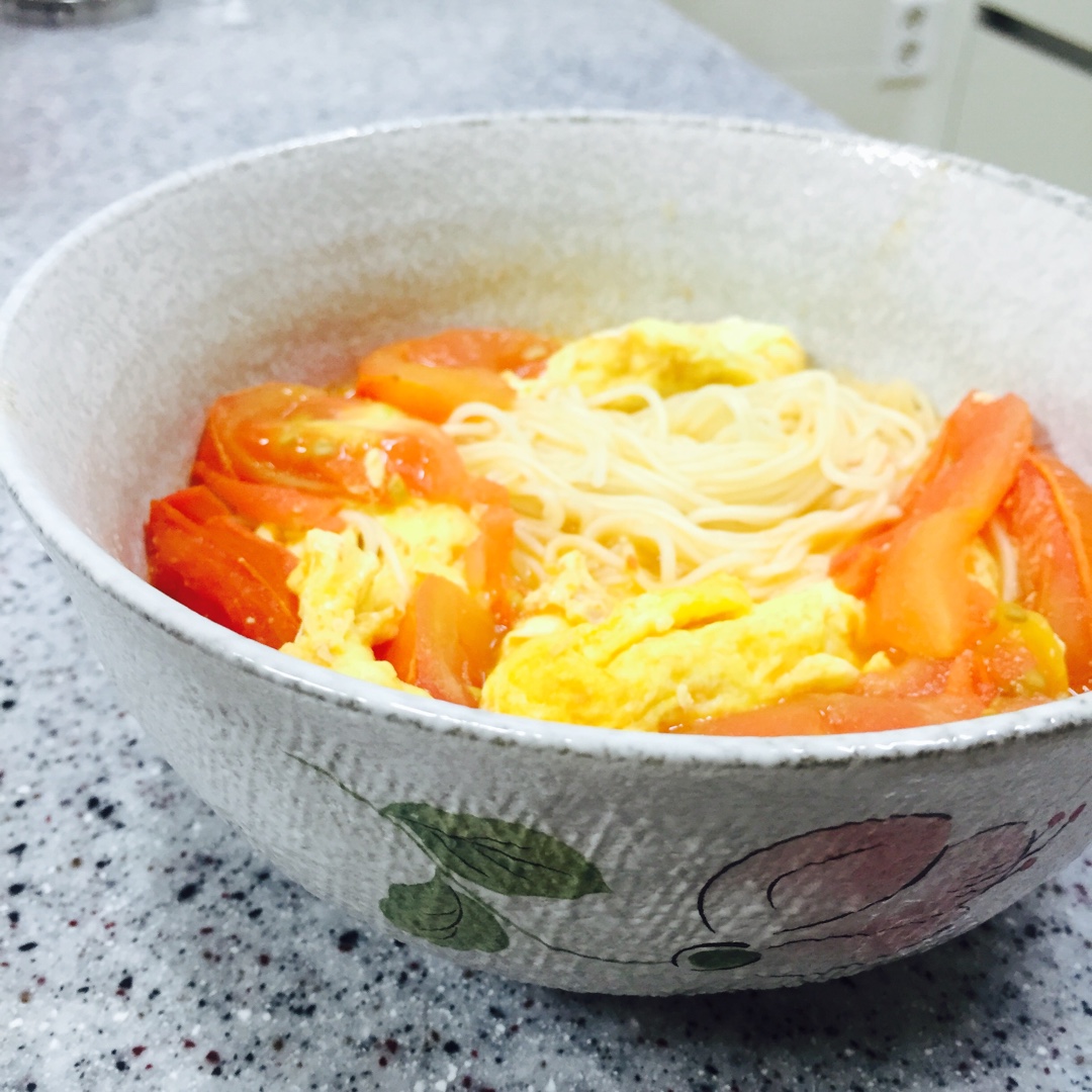 超级入味好吃的番茄鸡蛋面