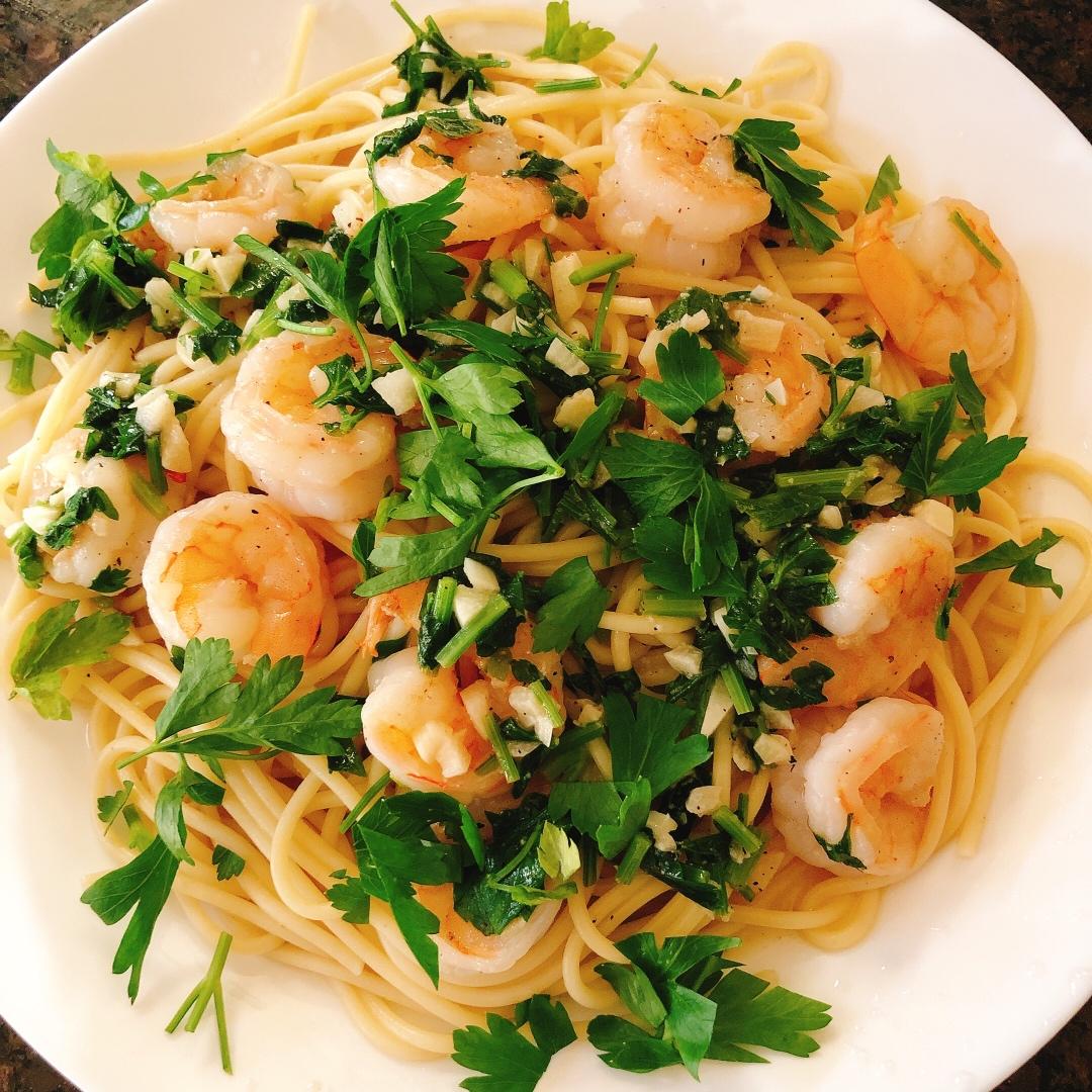 蒜香鲜虾佐意面 Shrimp Scampi