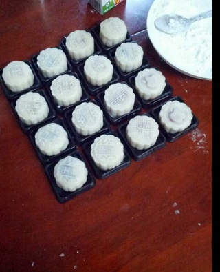 传说中的大班冰皮月饼 终于能尝到啦～