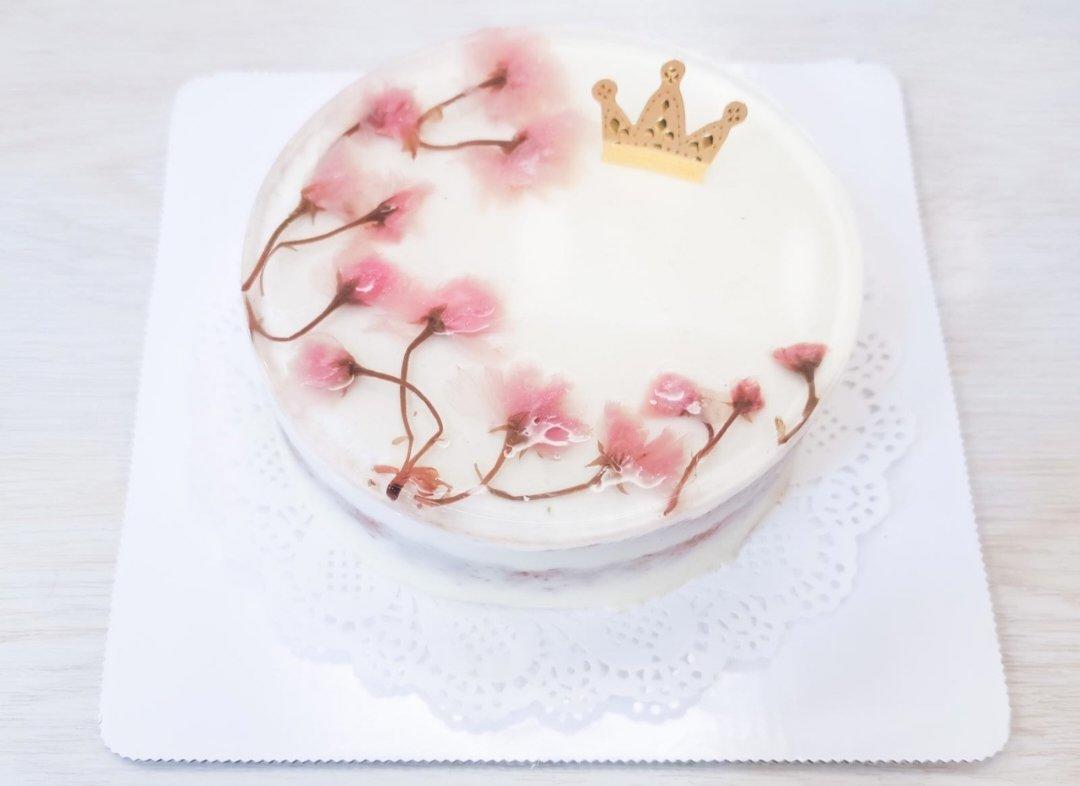颜值爆表的樱花慕斯。（6寸圆模）