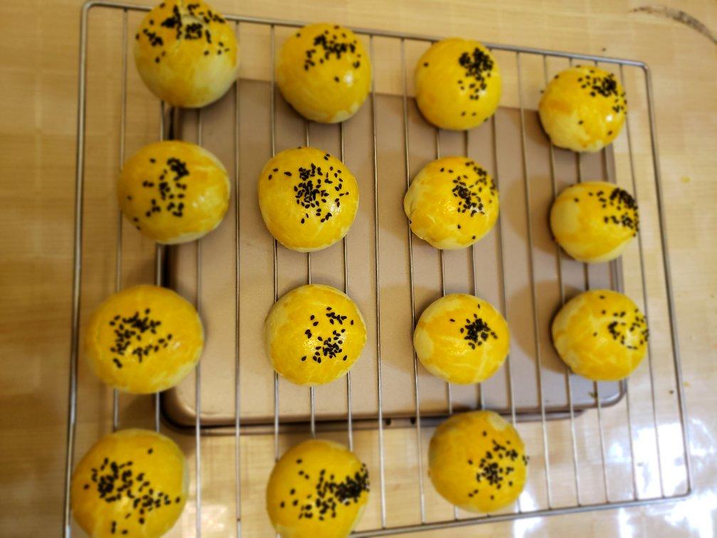 ㊙️网红麻薯肉松蛋黄酥🔥，好吃到爆‼️