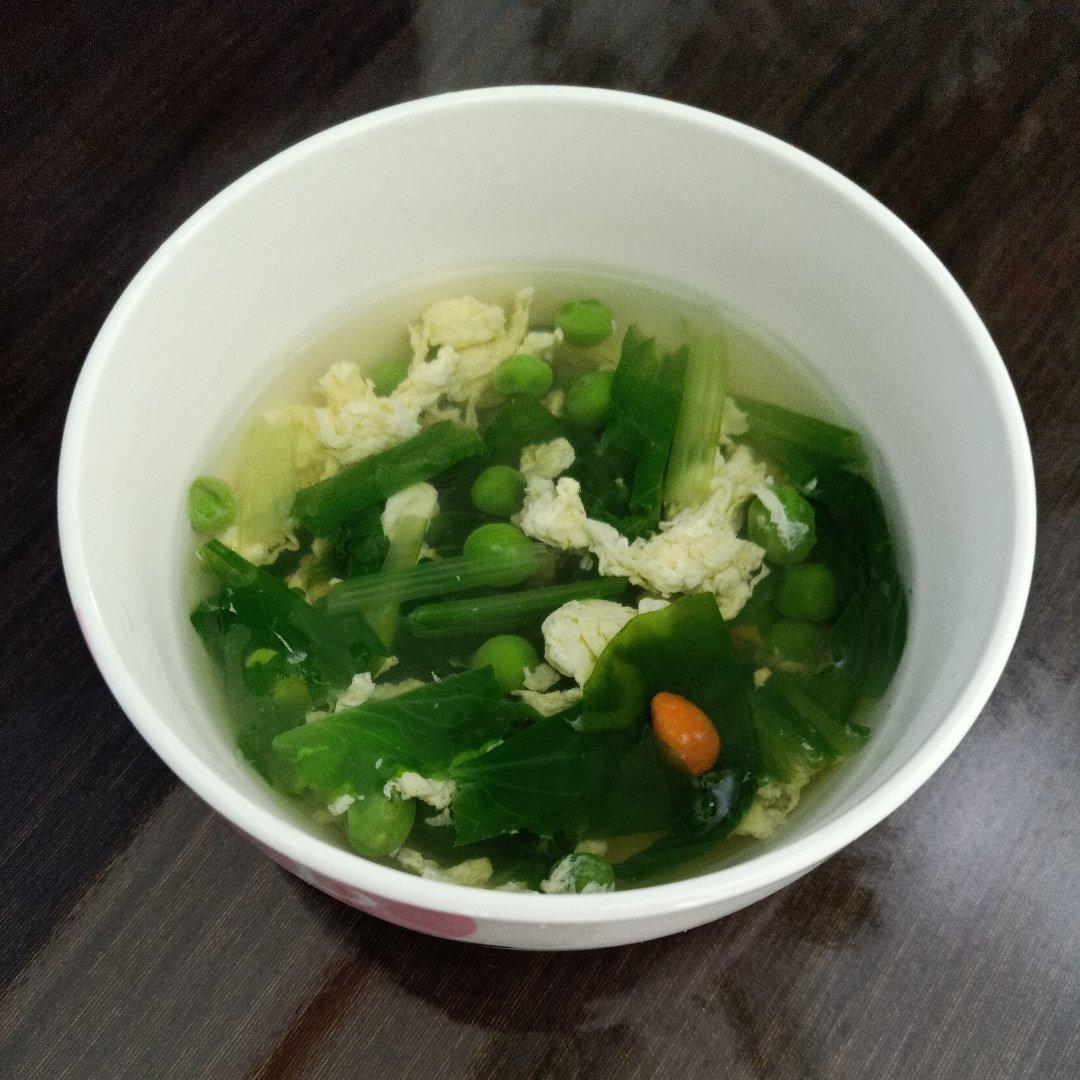 毛蛤菠菜鸡蛋汤