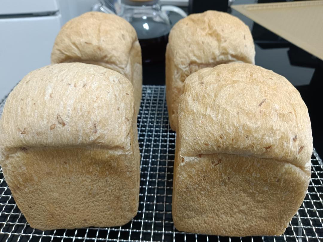 好吃到犯规的玫瑰酵液吐司