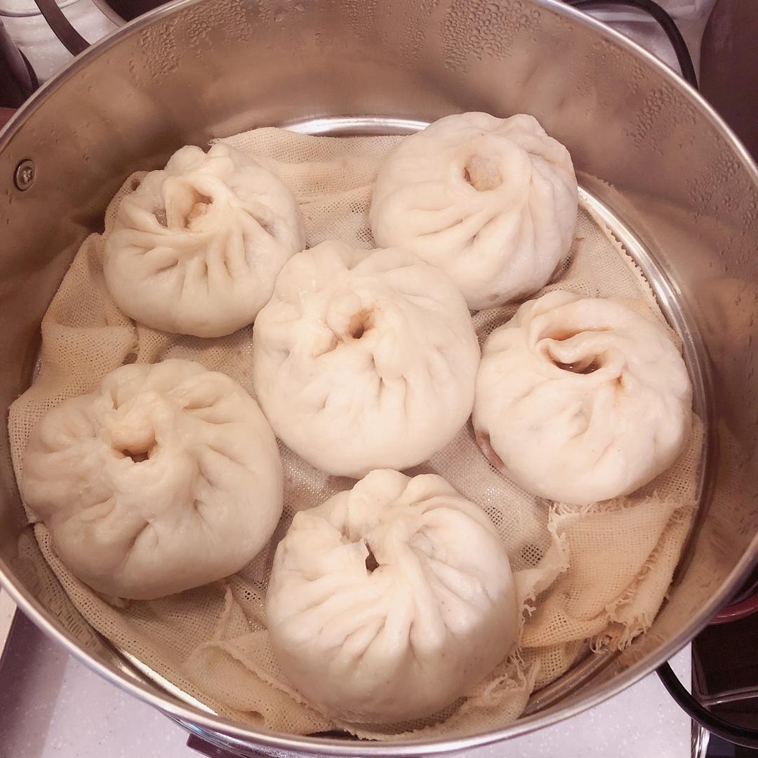 鲜肉包子