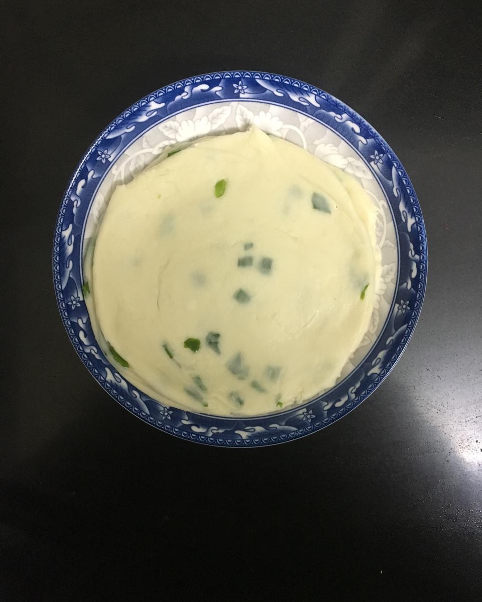 葱油饼（附外酥里嫩的技巧）