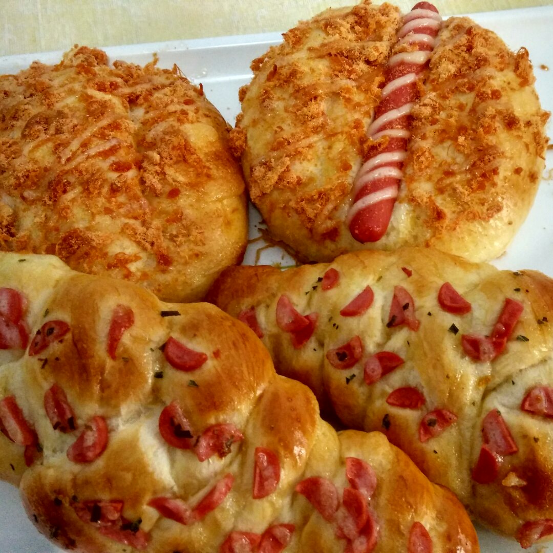 肉松面包卷