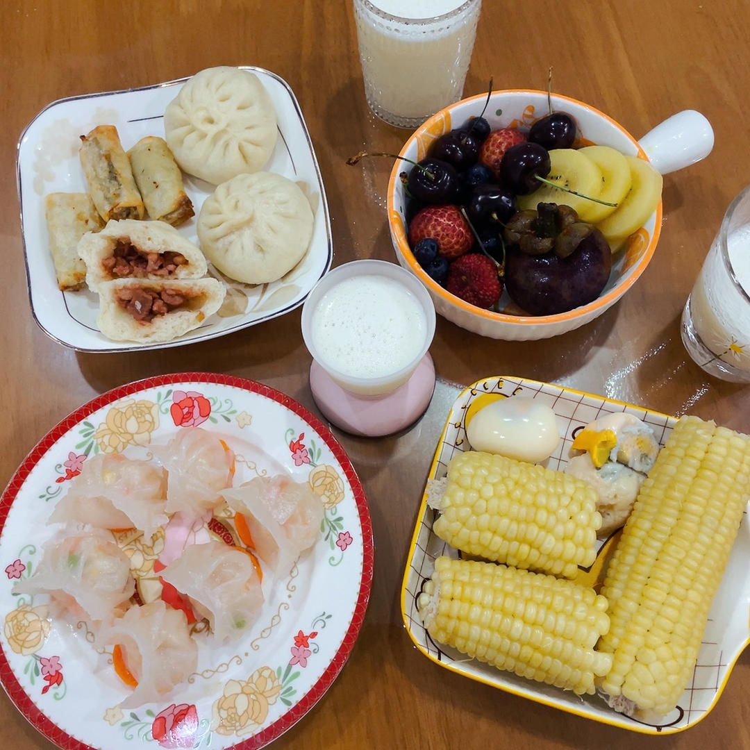 弯梳虾饺