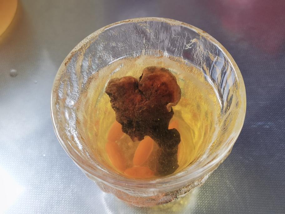 补气安神的灵芝枸杞茶