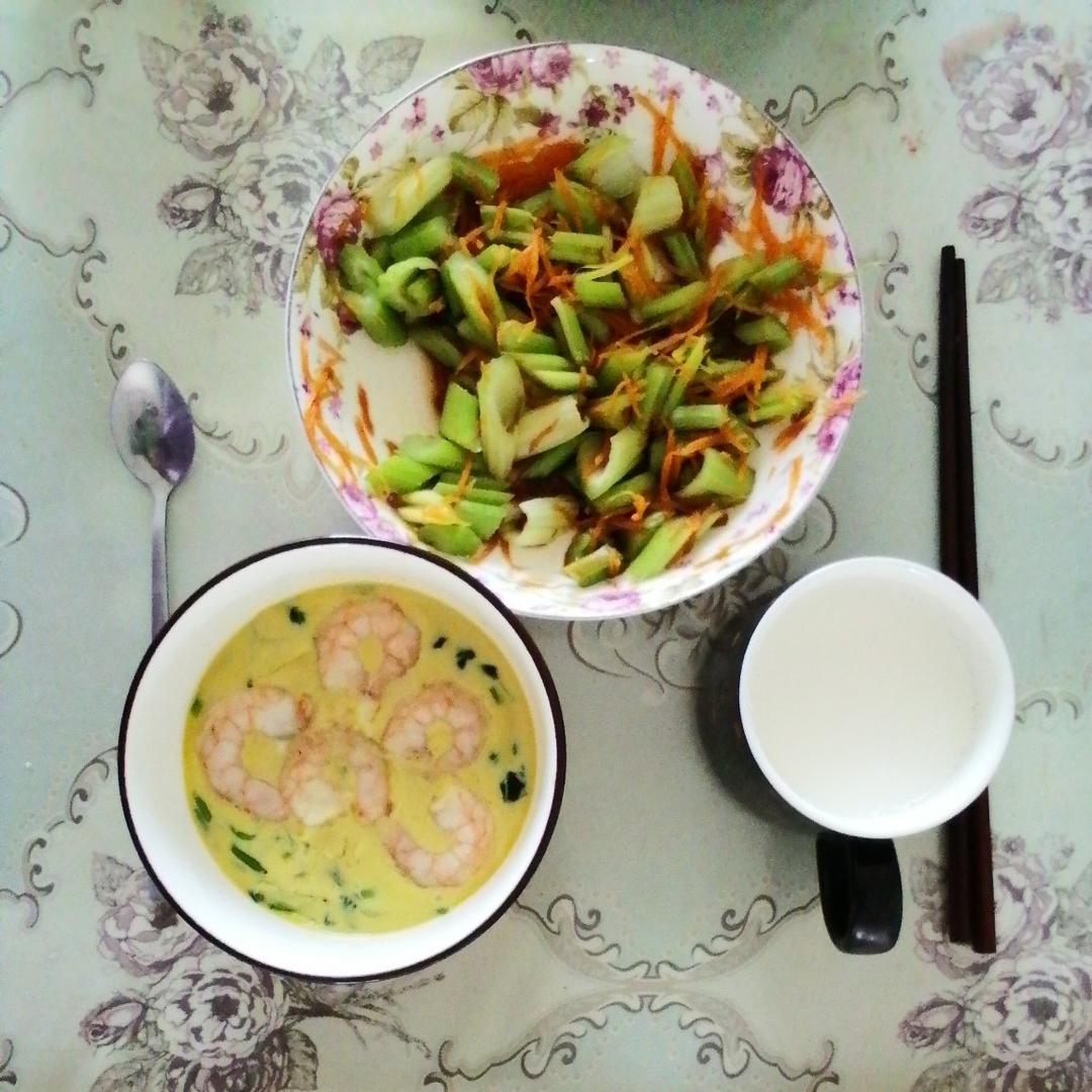 菠菜虾仁蒸蛋
