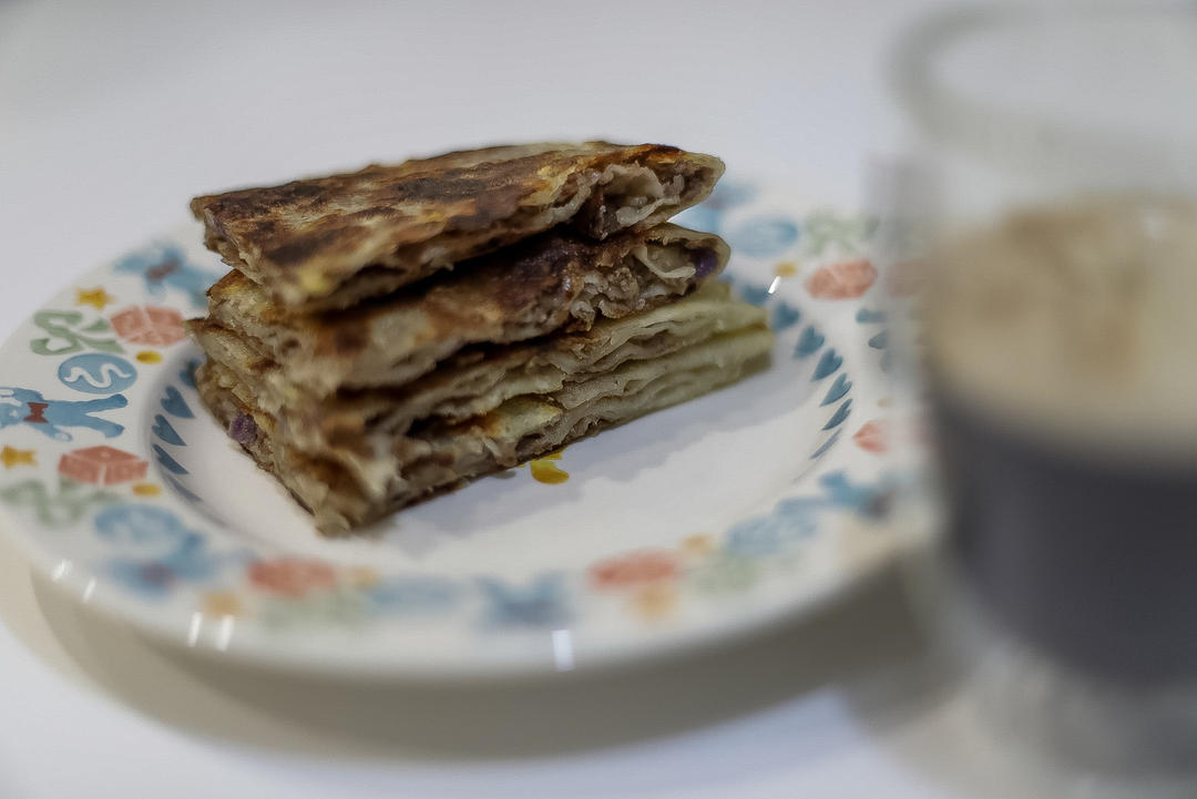 外酥里嫩，千层牛肉饼~~