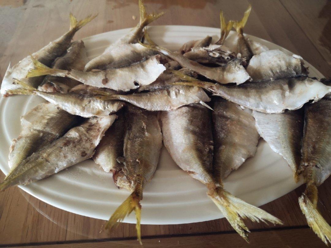 《昨日的美食》之盐烤竹荚鱼（配酸橘醋）