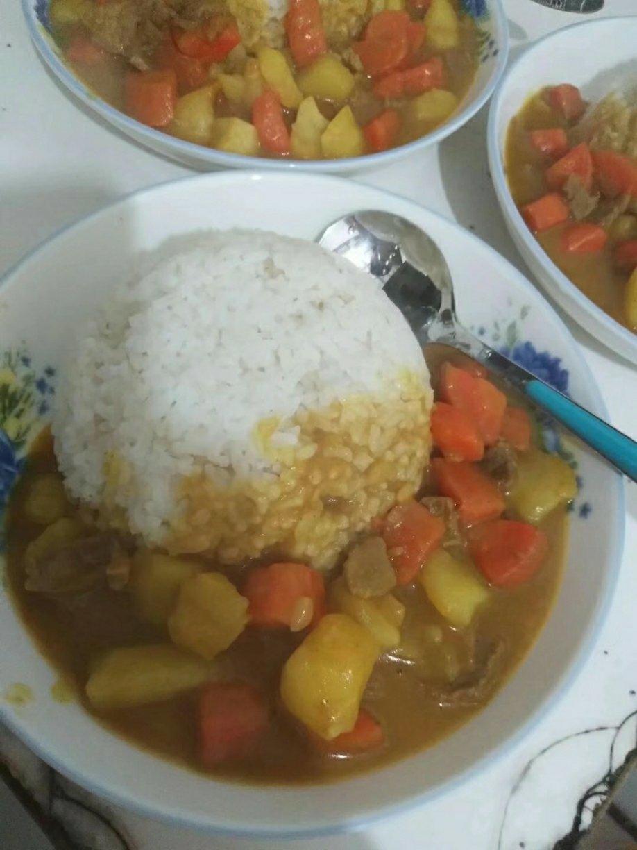 咖喱牛肉饭