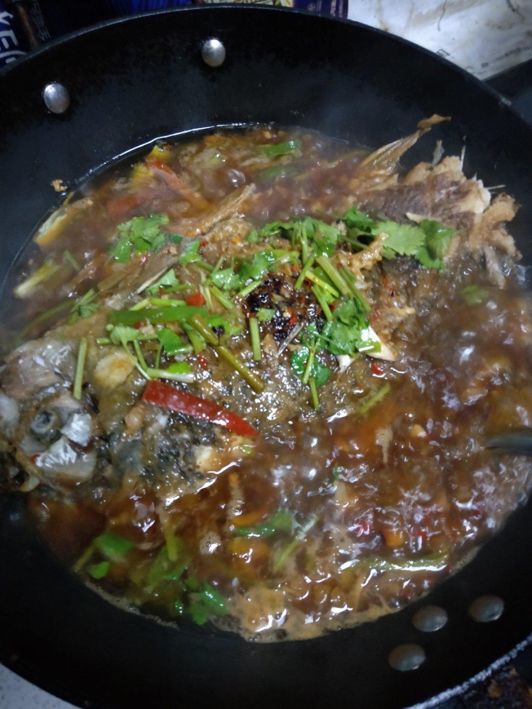 红烧鲤鱼