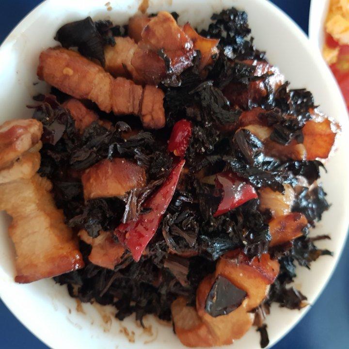 梅干菜烧肉
