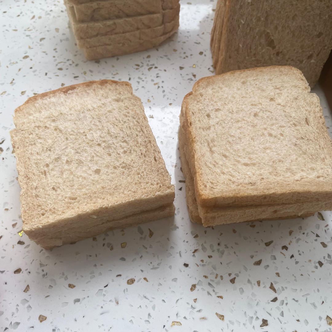 细腻绵软吐司🍞（适合夏天的轻松撸包技巧，新手必学）