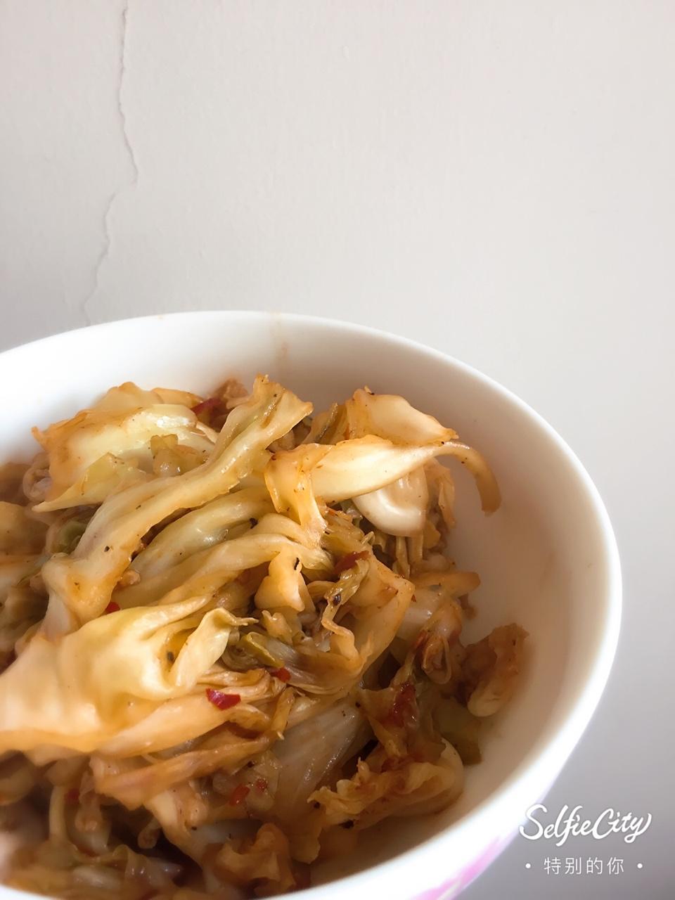 清炒包菜（卷心菜）