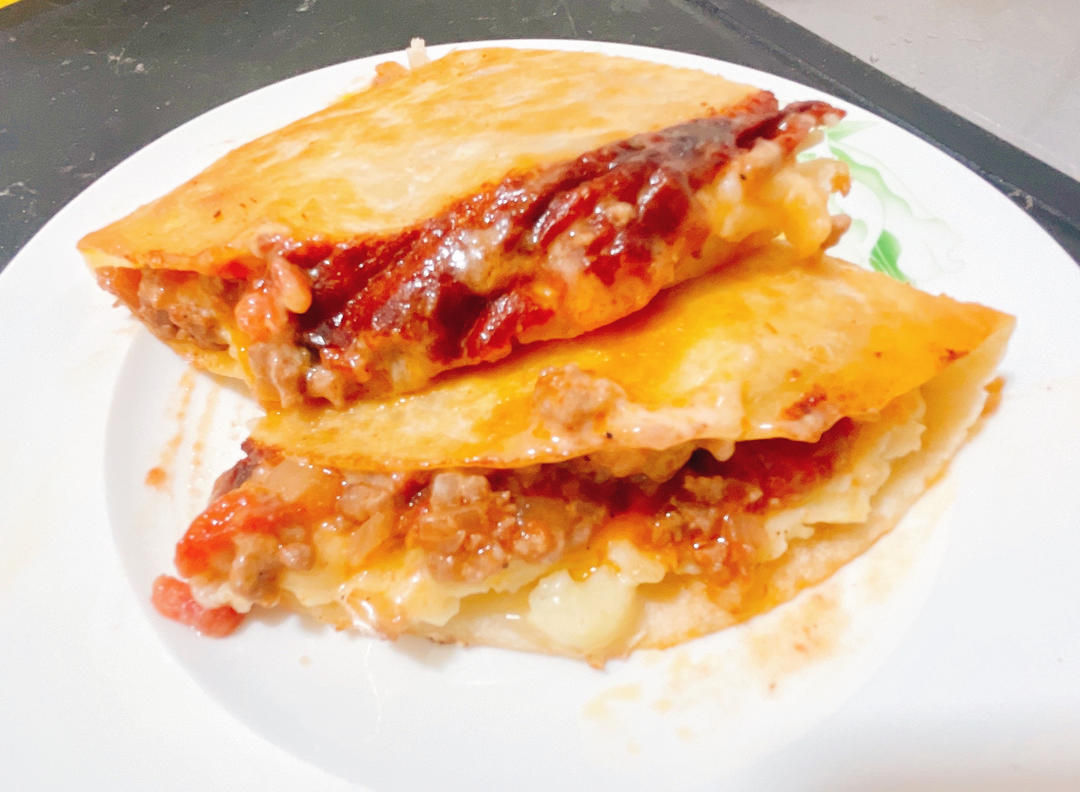 肉酱土豆泥芝士饼
