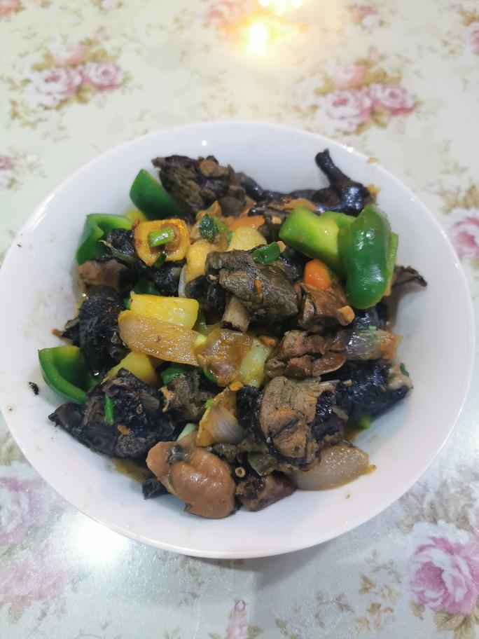 清炒乌骨鸡的做法