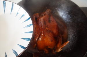 肉嫩味正的酱油鸡的做法 步骤5
