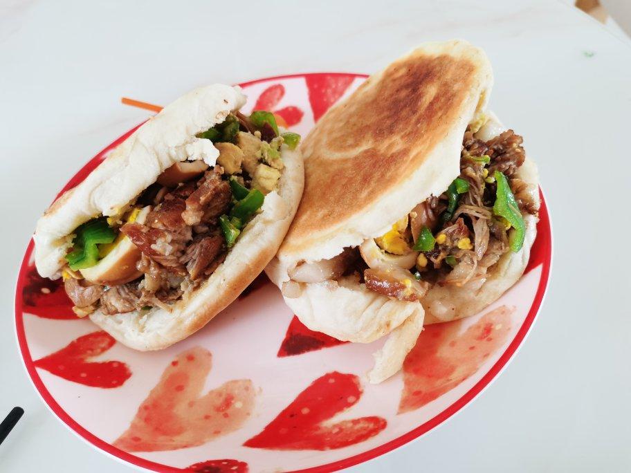 空心馍（肉夹馍）