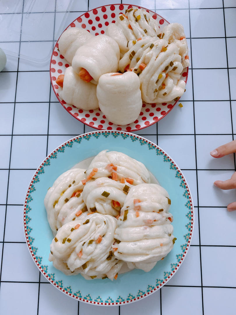 葱油花卷，一根筷子卷出漂亮的造型