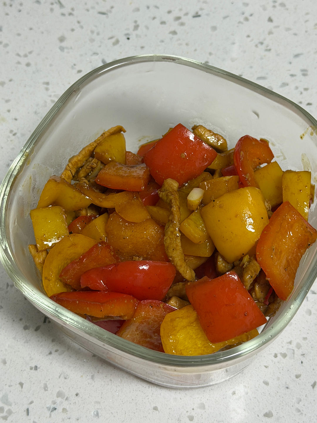 彩椒炒肉（柿子椒炒肉）