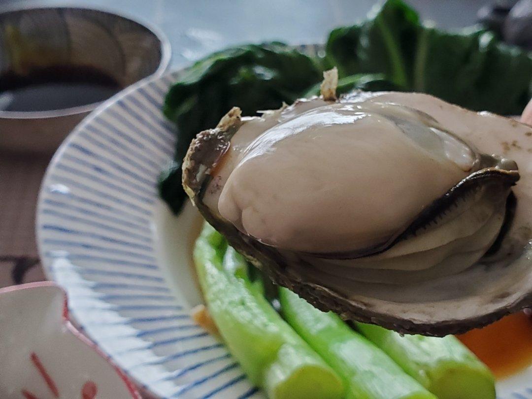 吃生蚝原味才是最鲜的