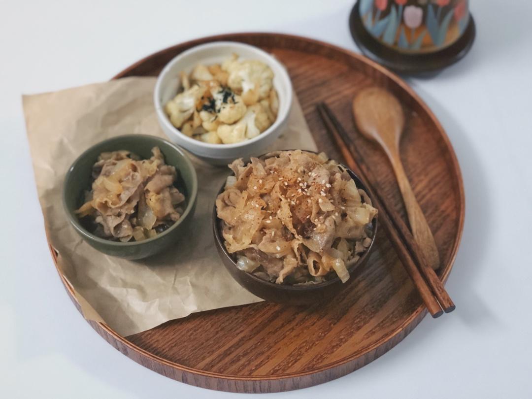 💕100%成功!!!🍱招牌肥牛饭专门店秘方·秒杀日本吉野家食其家！日式多汁牛肉饭 /嫩肥牛盖饭/牛肉饭/肥牛丼（超简单快速完美版）✨