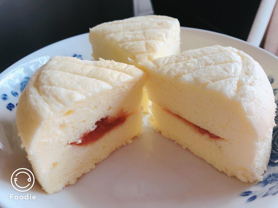 水嫩烫面蒸蛋糕