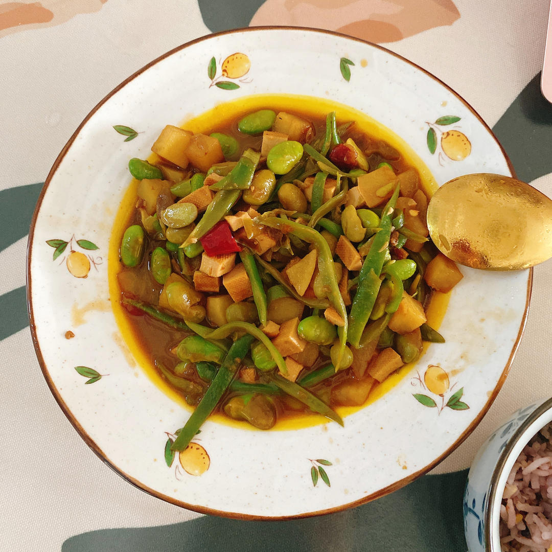 简单下饭的毛豆炸酱