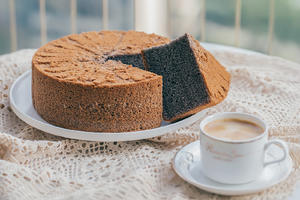 8寸黑米戚风蛋糕（消耗黑米粉）C32的做法 步骤18