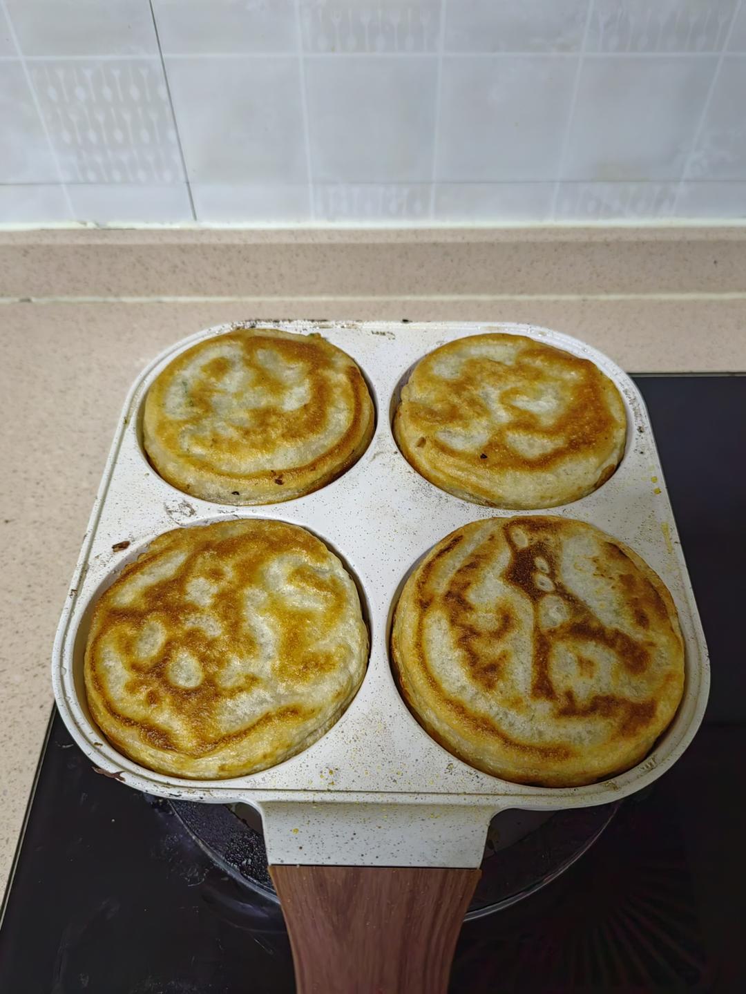 早餐霸王~沉甸甸鸡蛋汉堡