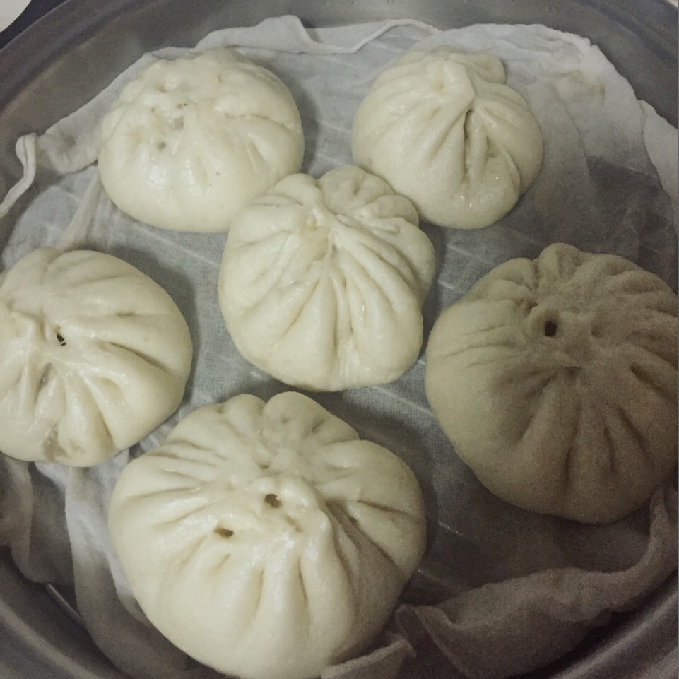 肉包子,杠杠的