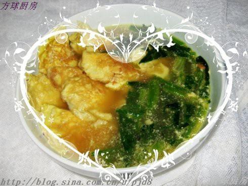 蛋饺菠菜汤
