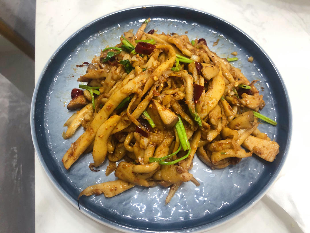 干煸手撕杏鲍菇