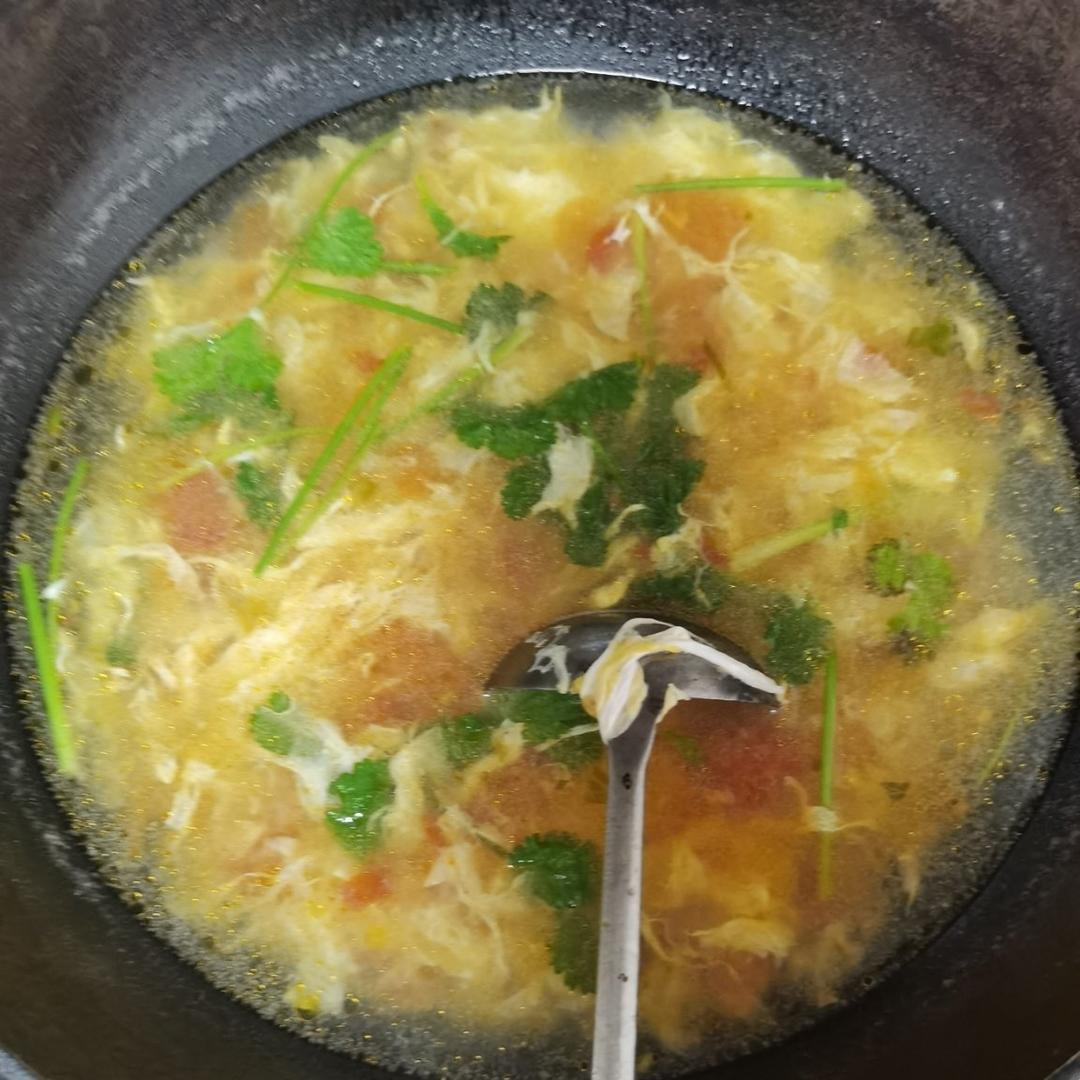 【跟我做不会错】简单又好喝的西红柿鸡蛋汤，家常又营养哦