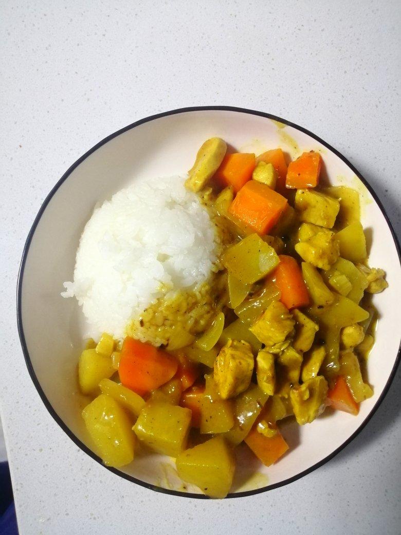 咖喱鸡肉饭