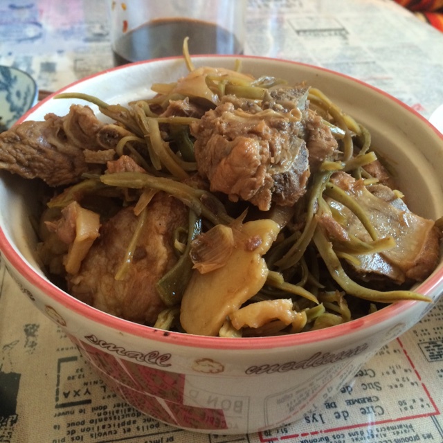 排骨炖干豆角土豆干