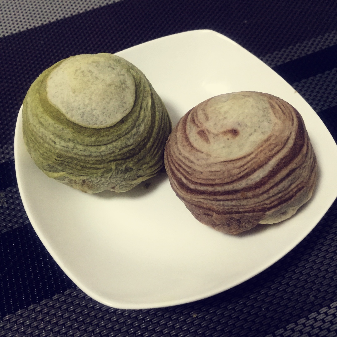 蛋黄酥~紫薯、抹茶、原味~花好月圆，中秋快乐~内附一次做六色蛋黄酥方法~