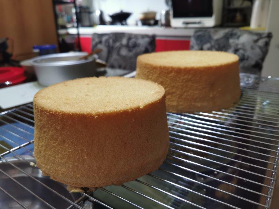 超柔软6寸戚风蛋糕(附8寸配方)零失败 超详细‼️含操作视频